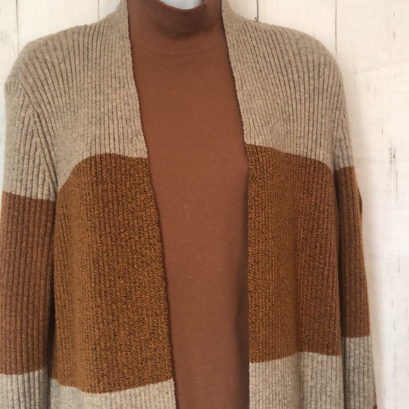 Loft Sweater - Picture 2 of 6